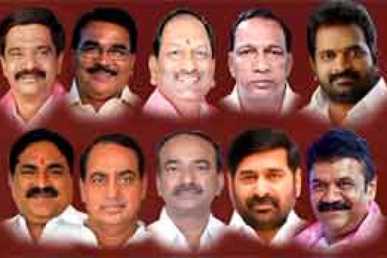 kcr cabinet ministers oath à°à±à°¸à° à°à°¿à°¤à±à°° à°«à°²à°¿à°¤à°