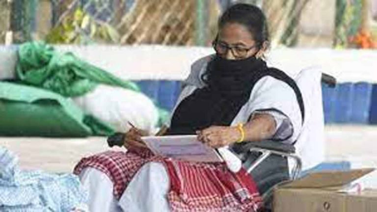 Mamata Banerjee Protests Against EC's Campaign Ban