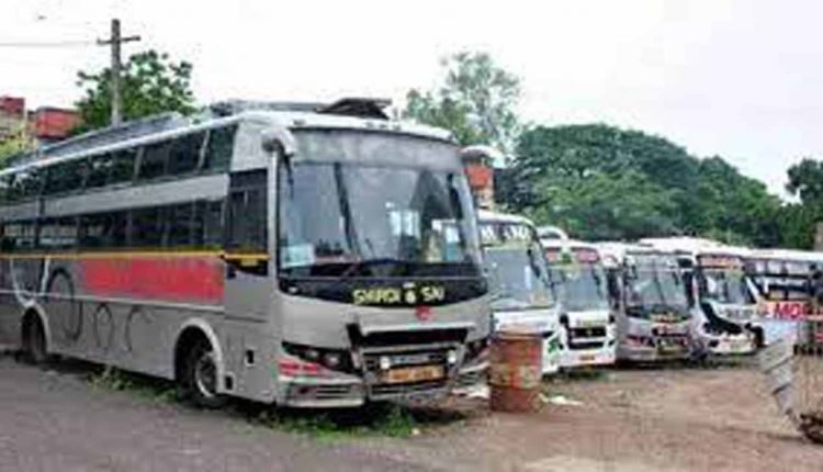 Covid-19: Private Bus Owners Suspends 880 Buses in AP