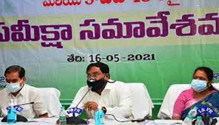 Govt Warned Private Hospitals Against Fleecing