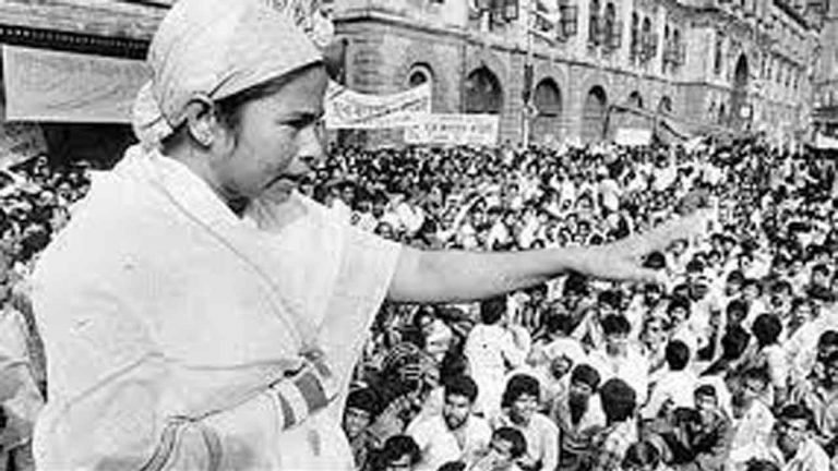 5 Black And White Pics Of Mamata Banerjee