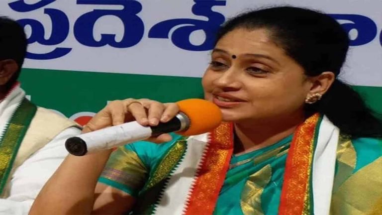 People Are Not Opposed To Scrap Off ₹2000 Notes, Only BRS Leaders Worried: Vijayashanti