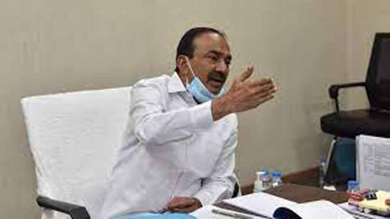 KCR Govt Taken Telangana To The Top Position In Liquor Sale: Eatala