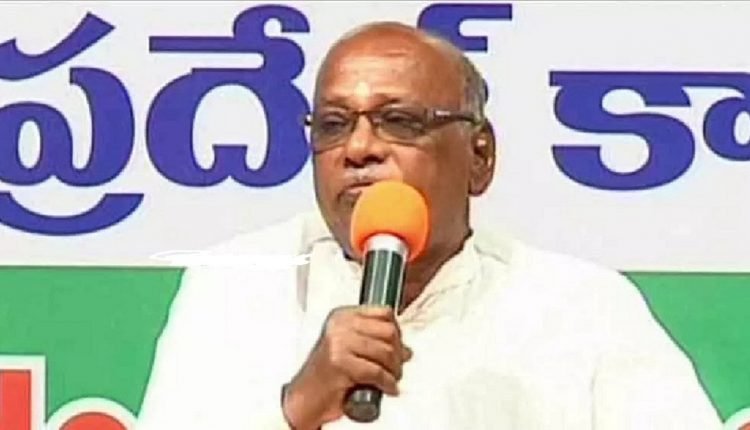 Govt Should Allow New Applications For Ration Cards: Niranjan