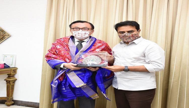 TECC Director General Ben Wang calls on Minister KTR