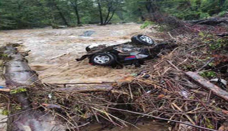 Himachal Pradesh: 8 Dead, 7 Missing in Floods
