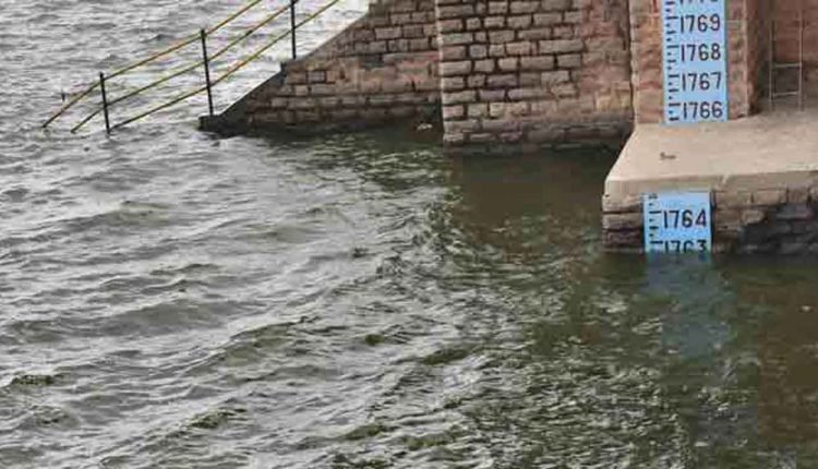 Inflow of Water in Himayat Sagar Dipped