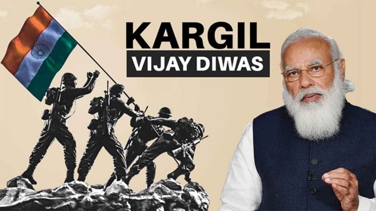 PM Modi Pays Tribute to Soldiers of Kargil War on Vijay Diwas