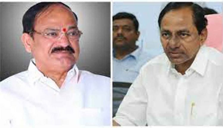 CM KCR Greets Venkaiah Naidu on His Birthday