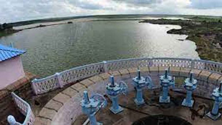 Heavy Rains: Osman Sagar Gates Opened After 10 Yrs