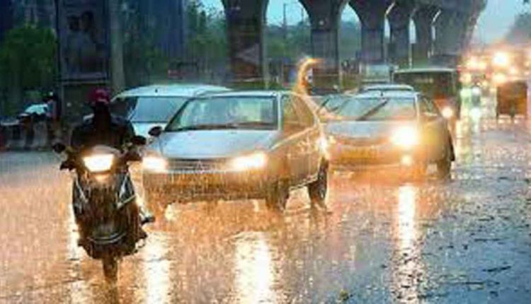 Heavy to Very Heavy Rain Alert in Telangana | INDToday