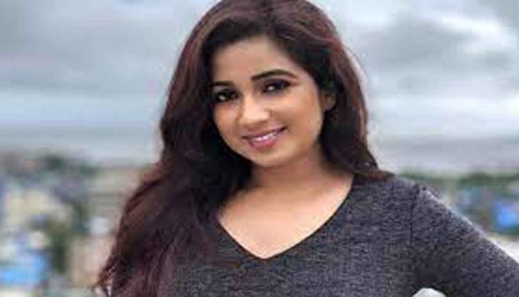 Singer Shreya Ghoshal Completes 19 Yrs in Bollywood