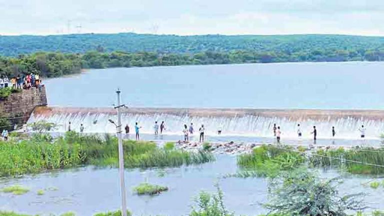 Telangana: Heavy Rains Continues to Pound State
