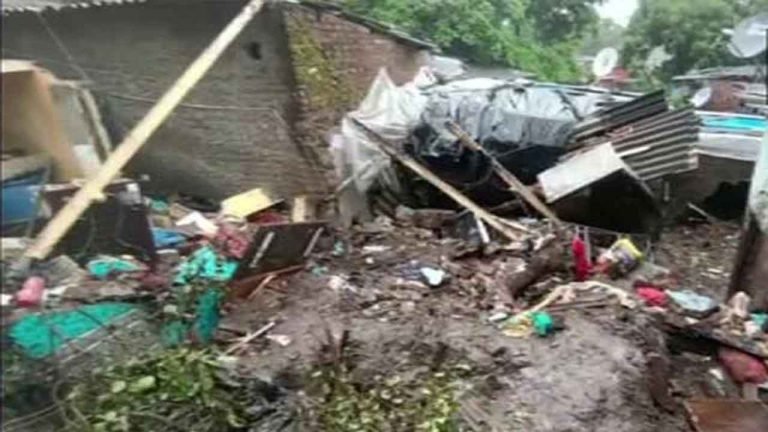 11 Died in Wall Collapse in Mumbai