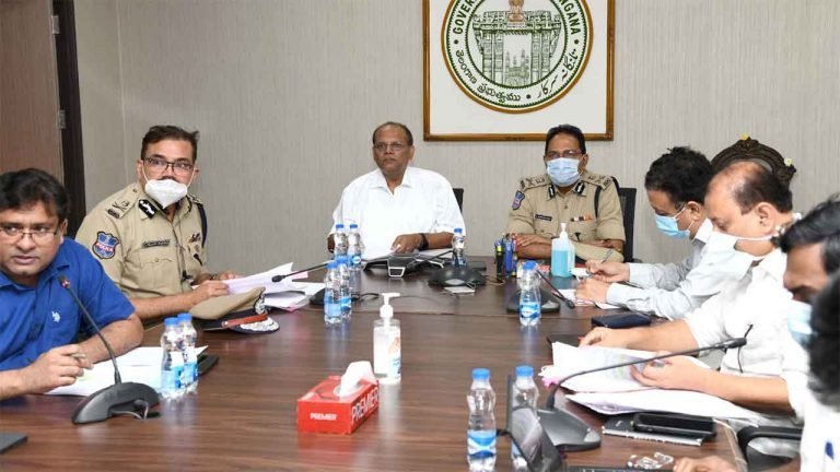 Heavy Rains: CS Asks Collectors to be Alert