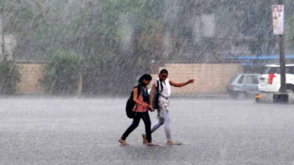 Be Alert For Unseasonal Rains: Dayakar Rao