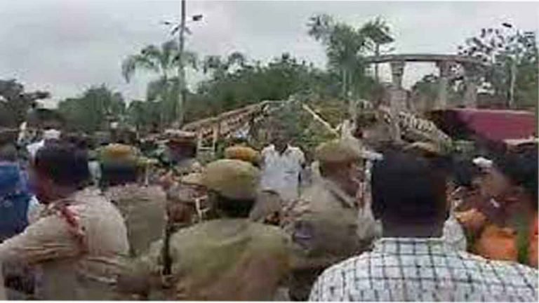 Sircilla: Clash Between TRS, BJP Leaders