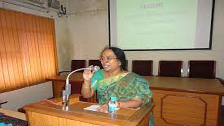 UoH Professor Delivers Lecture on Gender for Senior Police Officers