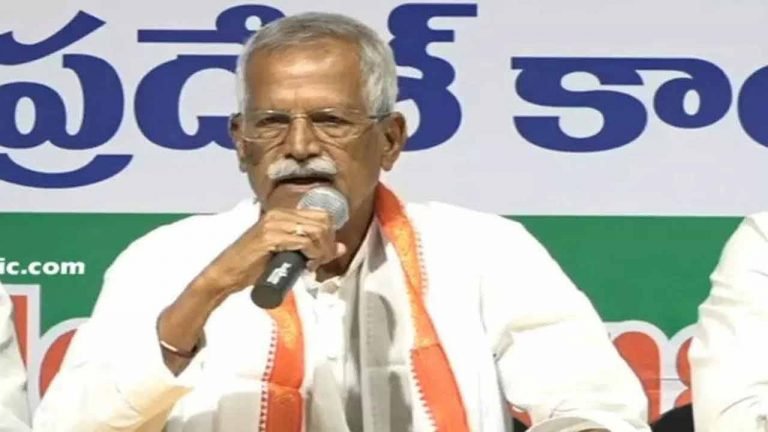 Congress slams TRS party