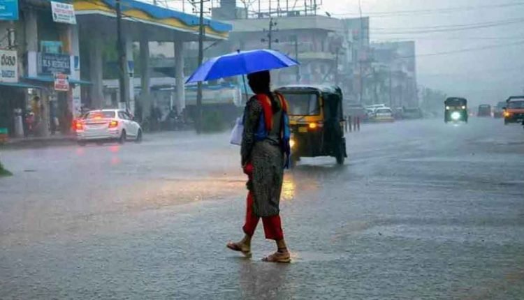Telangana: IMD Predicts Moderate Rains Today