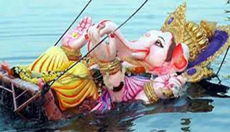 We will immerse Ganesh idols in Tank Bund only, declares BGUS