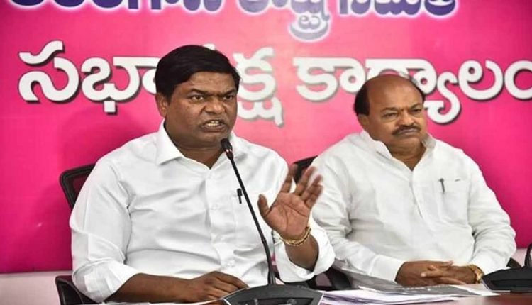 TRS Leaders slams BJP, Congress Parties