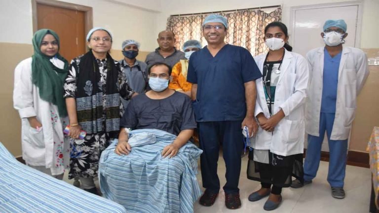 Young Patient with End-Stage Chronic Kidney Disease Undergoes Successful Kidney Transplantation