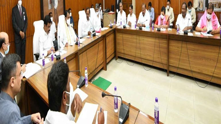 Ministers, MLAs Call on CM at Assembly
