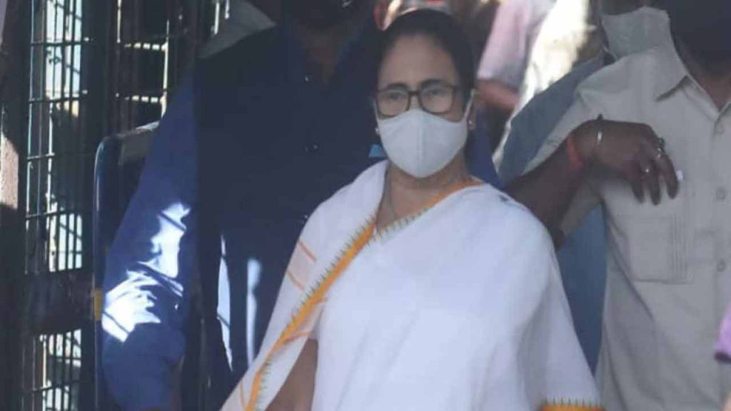 West Bengal Assembly Bypolls: CM Mamata Banerjee Casts Her Vote