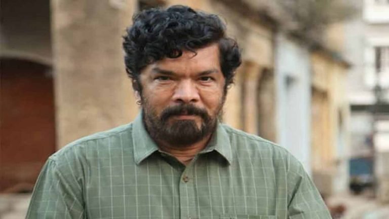 Unknown miscreants pelts stones on posani’s house