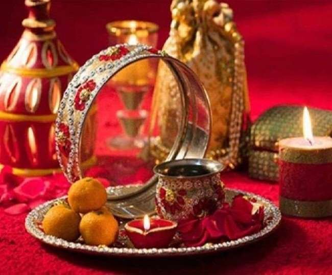 Karwa Chauth 2021: Wishes, Messages, Quotes and the Images