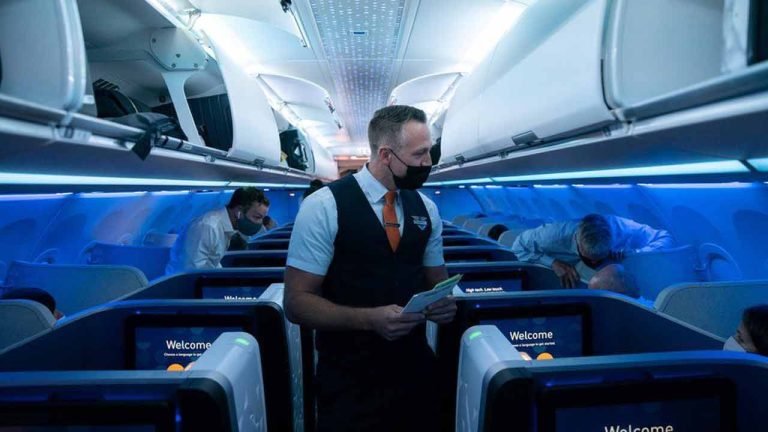 Covid Restrictions For Fully-Vaccinated Travellers in US