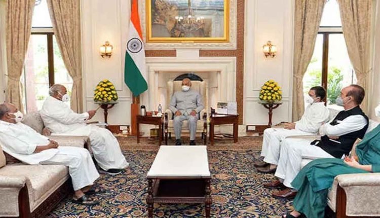 Lakhimpur Violence: Congress Delegation Meets President Kovind