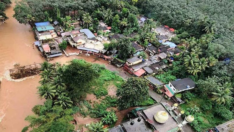 Kerala Floods: Death Toll rises to 27, more rains predicted