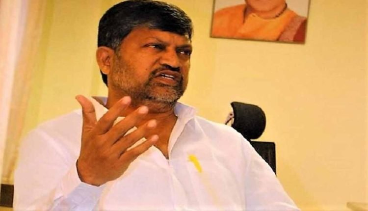 Ramana asks why Rajender failed to develop Huzurabad