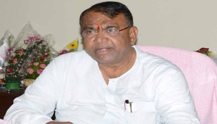 Pocharam hails Govt program for pregnant women & kids