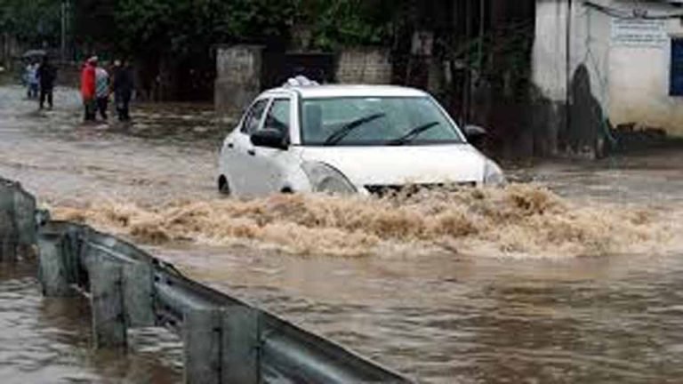 Heavy Rains Lash Several Parts of Hyderabad
