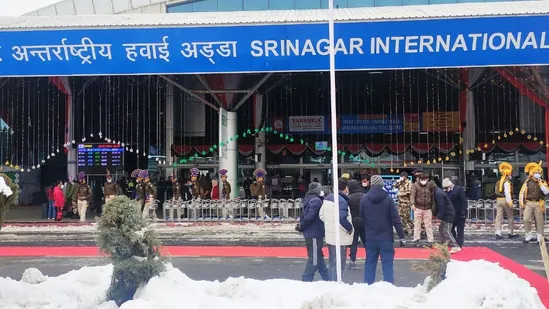 Amit Shah to inaugurate the first direct international flight between Srinagar and Sharjah