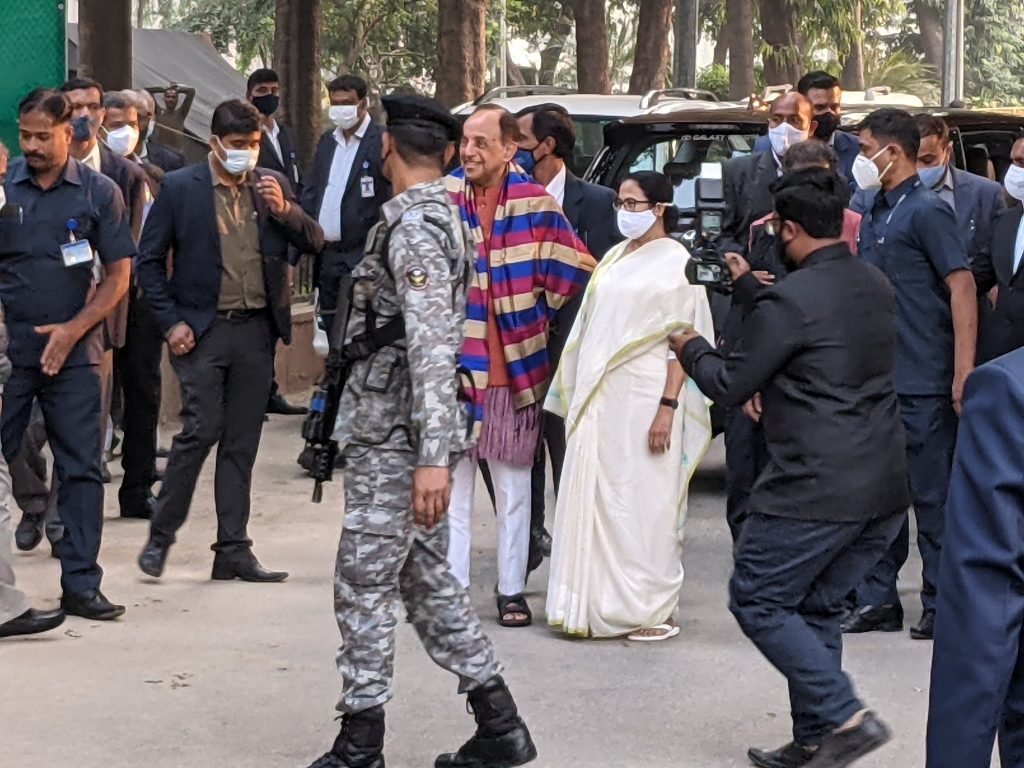 Subramanian Swamy meets Mamata Banerjee in Delhi