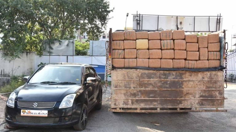 Drug Racket Busted, Five held with 1,820 kg of marijuana