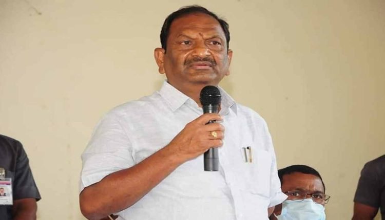 BJP indulges in mudslinging campaign against KCR family members: Koppula