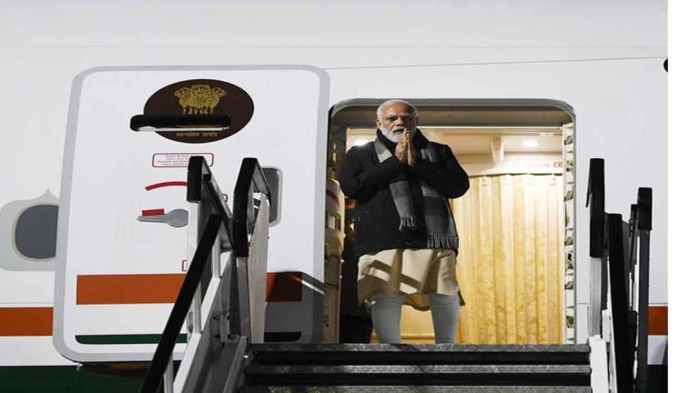 PM Modi Arrives in UK for COP26 Summit