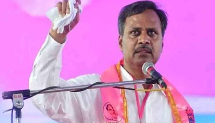 BJP should protest in Delhi on paddy row: TRS Palla