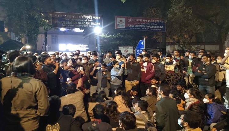 Delhi Doctors Brave Brutal Police Crackdown On Their Massive Protest Over NEET Exam