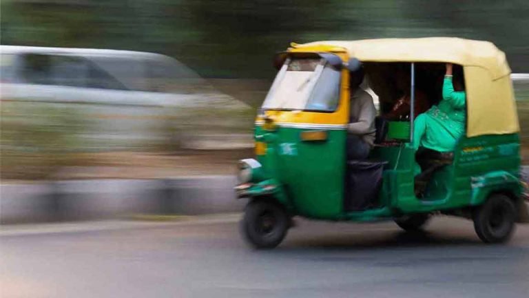 E-Autos Introduced At Kacheguda Railway Station