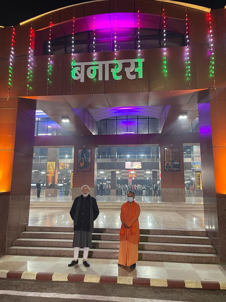PM Modi Makes Midnight Visit To Banaras Railway Station, Inspects The Key Development Works In Kashi
