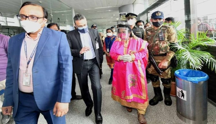 Governor Tamilisai visits GMR Covid Center