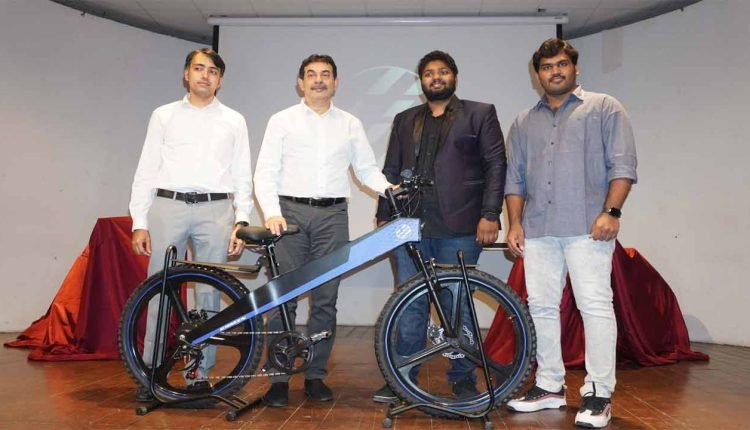 Jayesh Ranjan Launched Smart Cycle