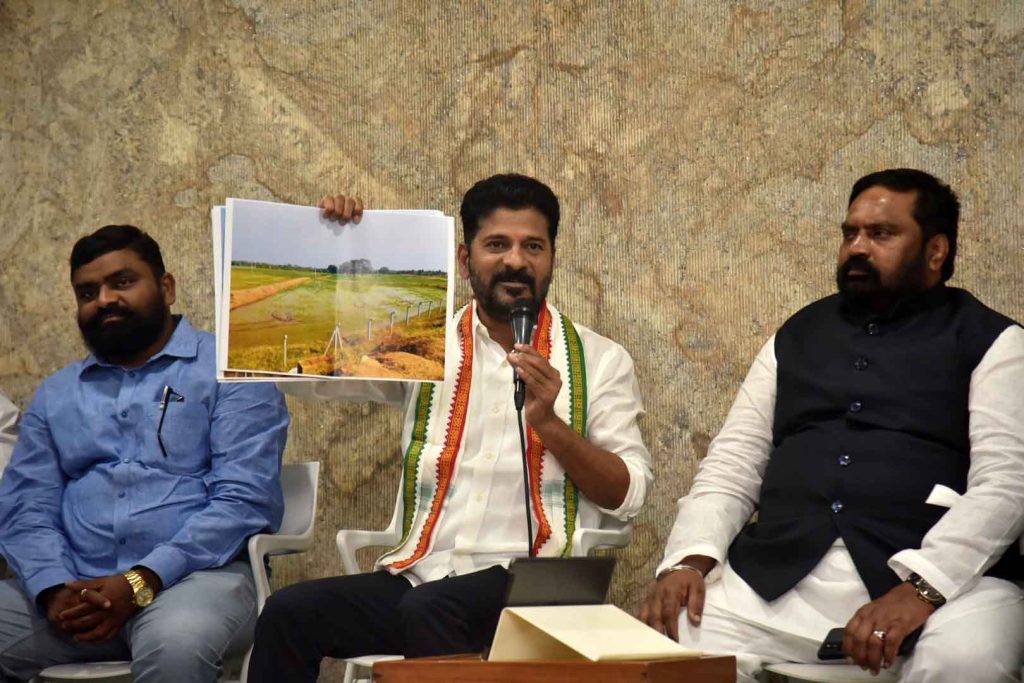 Revanth Asks Farmers To Grow Paddy In Yasangi Without Any Fear