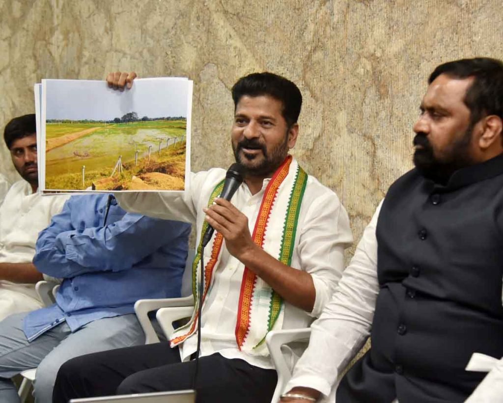 Revanth Asks Farmers To Grow Paddy In Yasangi Without Any Fear